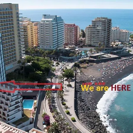 First Line Puerto de la Cruz (Tenerife)